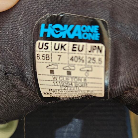 Women's Hoka Clifton 8, Size 8 1/2 - Picture 3 of 10